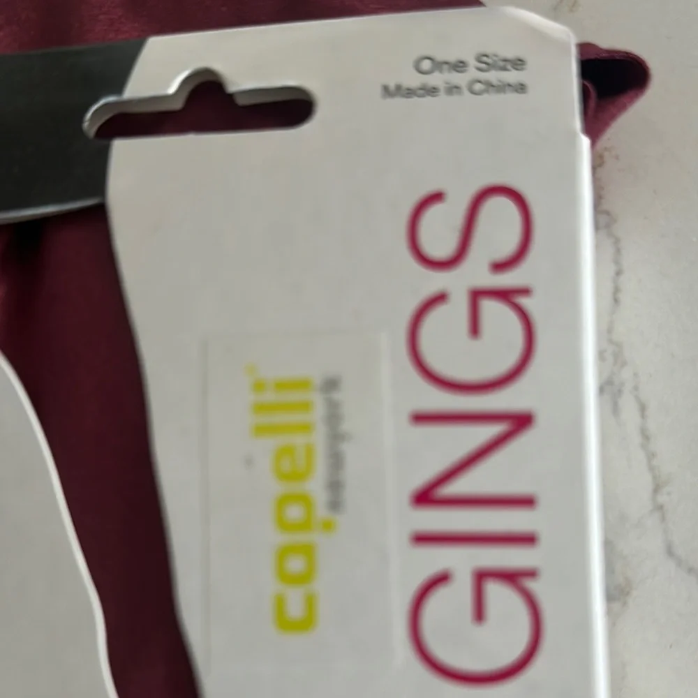 Capelli of New York Burgundy Leggings OS